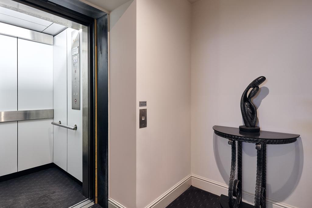 Auldington Hotel ロンセストン エクステリア 写真